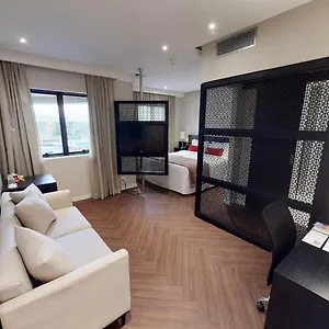 Estanplaza Funchal Faria Lima Sao Paulo